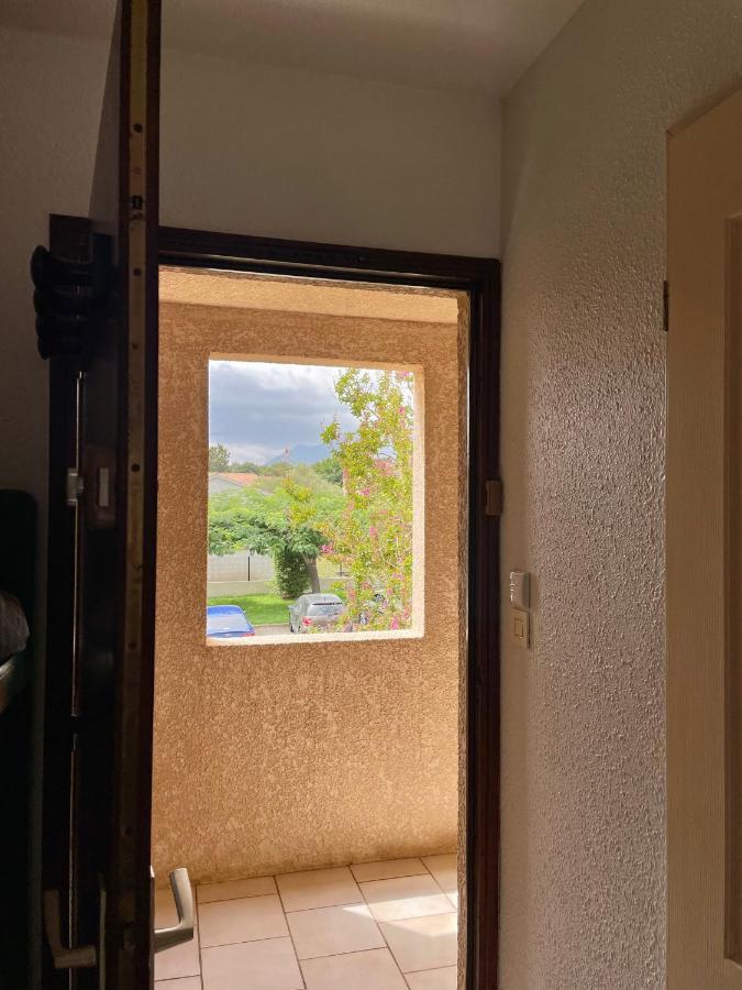 Studio 4 Personnes Bord De Mer Avec Piscine Wifi Cervione Exterior photo