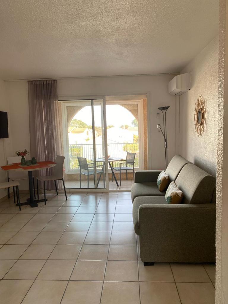 Studio 4 Personnes Bord De Mer Avec Piscine Wifi Cervione Exterior photo